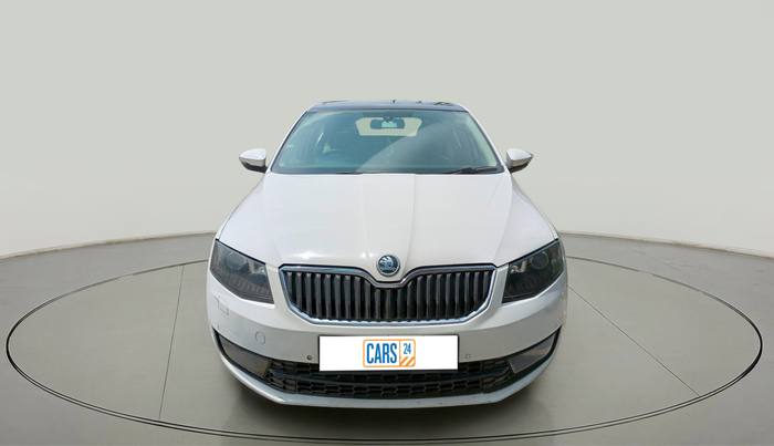 2014 Skoda Octavia ELEGANCE 2.0 TDI AT, Diesel, Automatic, 1,27,285 km, exterior