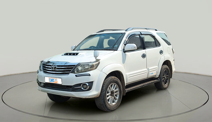 2014 Toyota Fortuner 3.0 SPORTIVO 4X2 MT, Diesel, Manual, 1,83,912 km, exterior