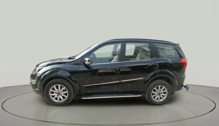 2018 Mahindra XUV500 W9 AT, Diesel, Automatic, 85,026 km, exterior