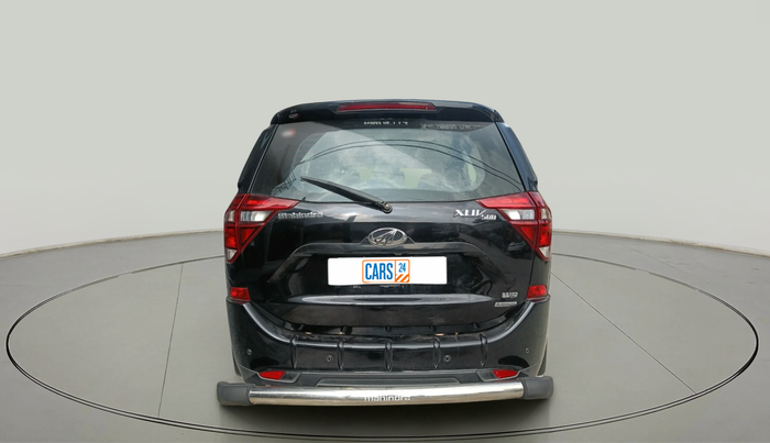 2018 Mahindra XUV500 W9 AT, Diesel, Automatic, 85,026 km, exterior