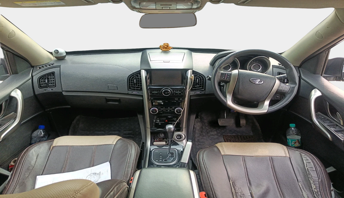 2018 Mahindra XUV500 W9 AT, Diesel, Automatic, 85,026 km, interior