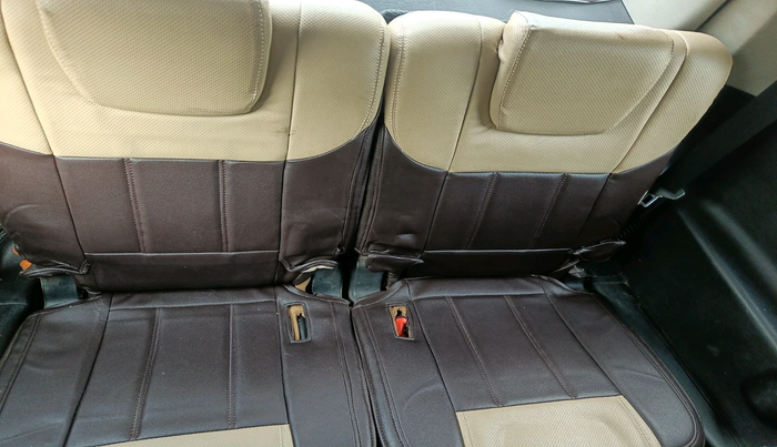 2018 Mahindra XUV500 W9 AT, Diesel, Automatic, 85,026 km, interior