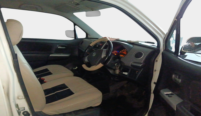 2011 Maruti Wagon R 1.0 LXI, Petrol, Manual, 78,551 km, interior