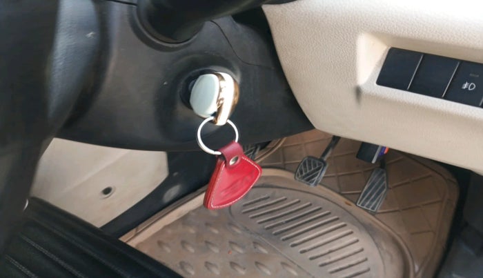 2020 Maruti New Wagon-R VXI 1.0, Petrol, Manual, 94,324 km, interior