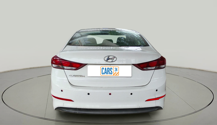 2017 Hyundai New Elantra 2.0 S PETROL, Petrol, Manual, 1,35,295 km, exterior
