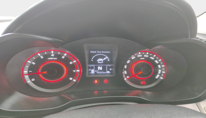 2021 Mahindra XUV300 W8 (O) 1.2 PETROL AMT, Petrol, Automatic, 49,203 km, interior