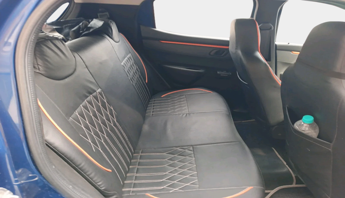 2017 Renault Kwid CLIMBER 1.0 AMT, Petrol, Automatic, 33,034 km, interior