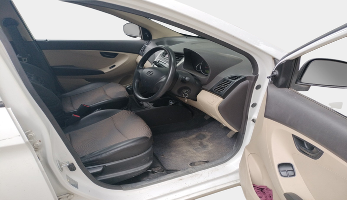 2015 Hyundai Eon MAGNA +, Petrol, Manual, 23,659 km, interior