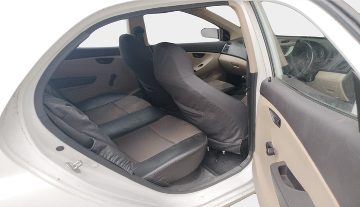2015 Hyundai Eon MAGNA +, Petrol, Manual, 23,659 km, interior