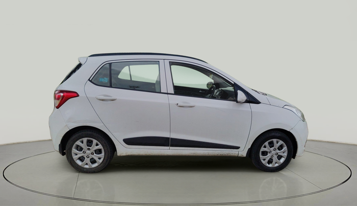 2016 Hyundai Grand i10 SPORTZ 1.2 KAPPA VTVT, Petrol, Manual, 40,393 km, exterior