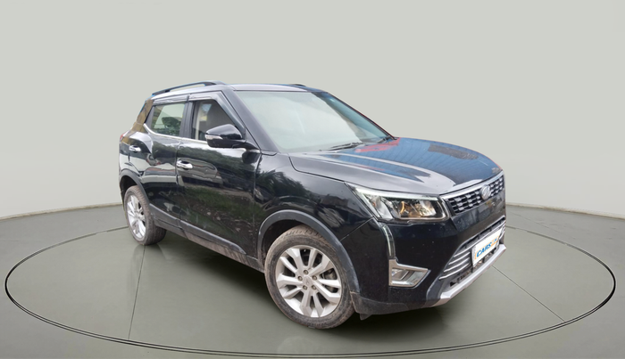 2021 Mahindra XUV300 W8 1.2 PETROL, Petrol, Manual, 10,779 km, exterior