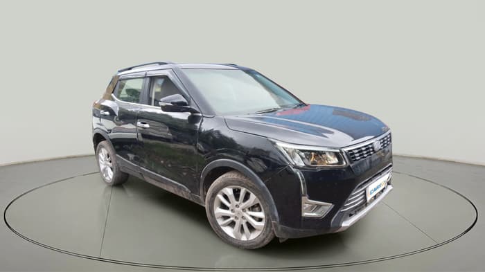 2021 Mahindra XUV300 W8 1.2 PETROL, Petrol, Manual, 10,779 km, exterior