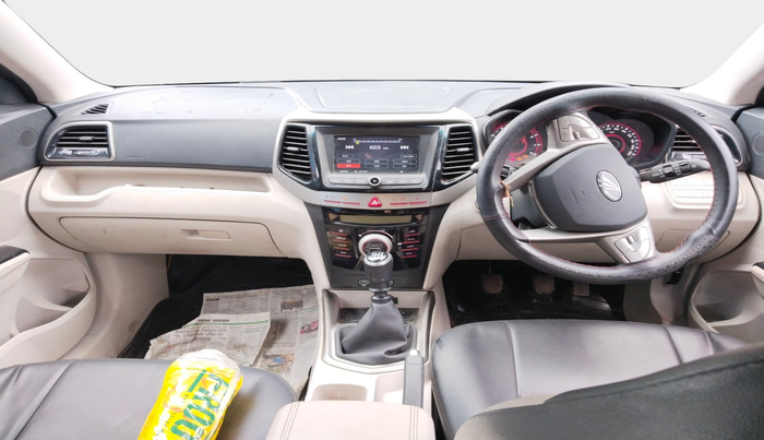 2021 Mahindra XUV300 W8 1.2 PETROL, Petrol, Manual, 10,779 km, interior