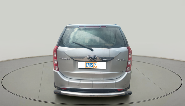 2017 Mahindra XUV500 W10 1.99, Diesel, Manual, 71,432 km, exterior