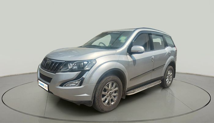2017 Mahindra XUV500 W10 1.99, Diesel, Manual, 71,432 km, exterior