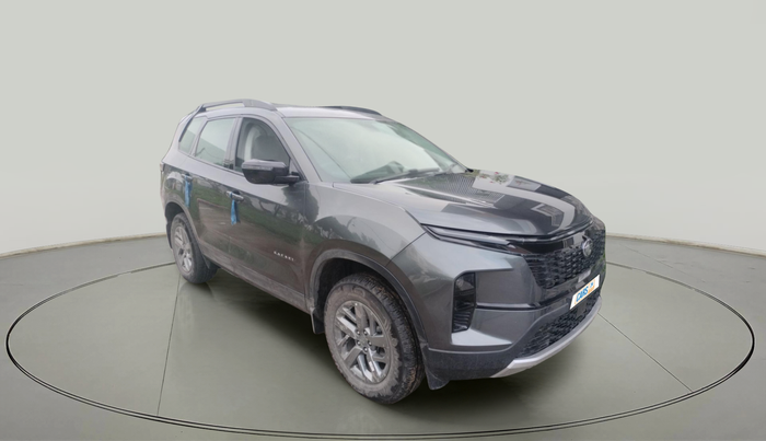 2024 Tata Safari PURE (O), Diesel, Manual, 4,992 km, exterior