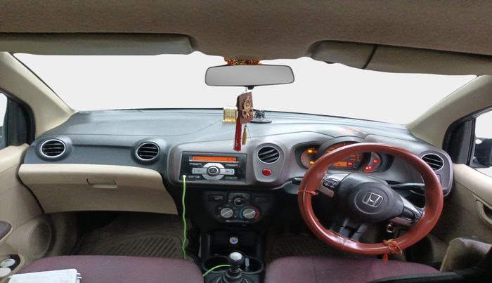 2014 Honda Amaze 1.5L I-DTEC S, Diesel, Manual, 1,40,116 km, interior