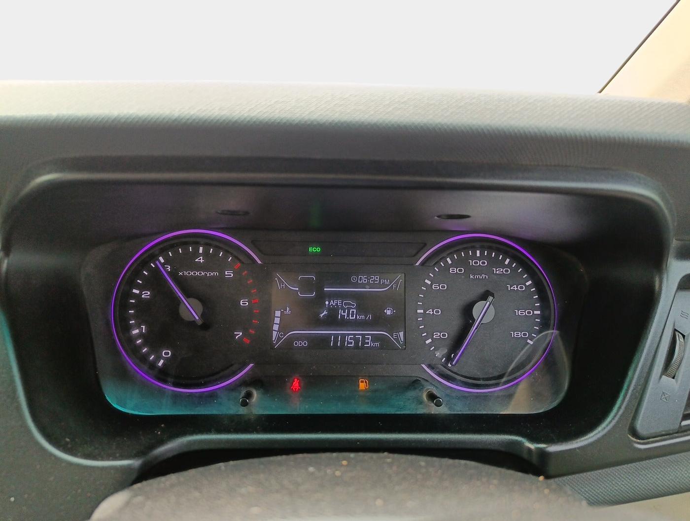 2018 Mahindra MARAZZO M4 8 STR, Diesel, Manual, 1,11,573 km, interior