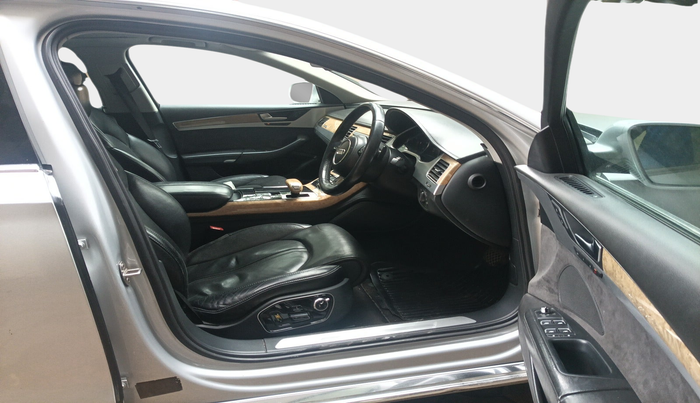 2012 Audi A8L 3.0 TDI quattro, Diesel, Automatic, 96,434 km, interior