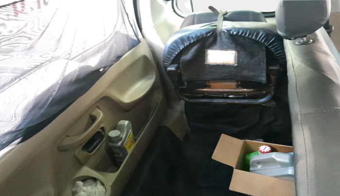 2017 Mahindra TUV300 T10, Diesel, Manual, 2,292 km, interior