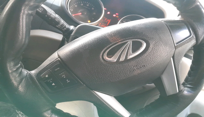 2017 Mahindra TUV300 T10, Diesel, Manual, 2,292 km, interior