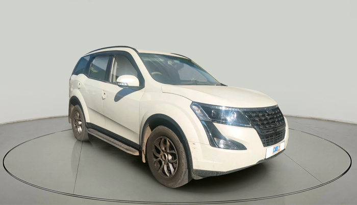 2020 Mahindra XUV500 W7, Diesel, Manual, 48,349 km, exterior