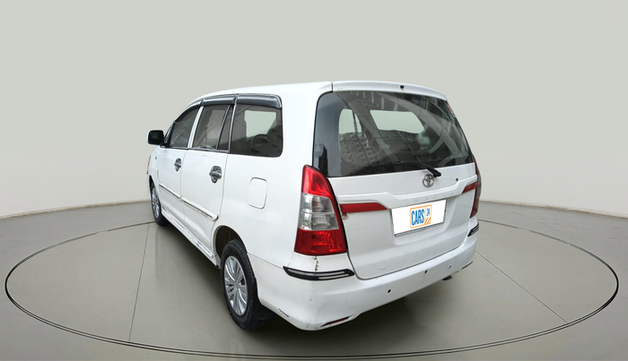 2013 Toyota Innova 2.5 GX 8 STR, Diesel, Manual, 2,11,955 km, exterior