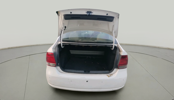 2012 Volkswagen Vento TRENDLINE 1.6, Petrol, Manual, 97,447 km, exterior