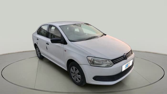 2012 Volkswagen Vento TRENDLINE 1.6, Petrol, Manual, 1,00,000 km, exterior