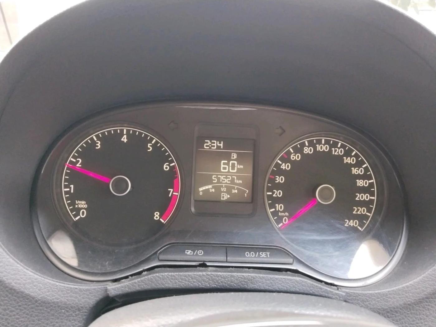 2016 Volkswagen Ameo HIGHLINE1.2L, Petrol, Manual, 57,527 km, interior