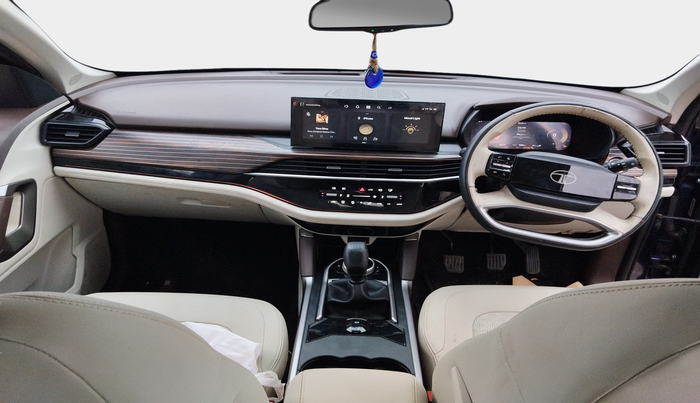 2024 Tata Safari ACCOMPLISHED PLUS 6 STR DUAL TONE, Diesel, Manual, 5,083 km, interior