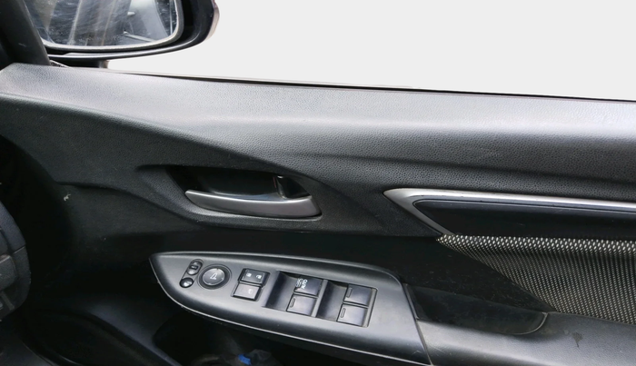 2017 Honda WR-V 1.5L I-DTEC VX MT, Diesel, Manual, 88,674 km, interior