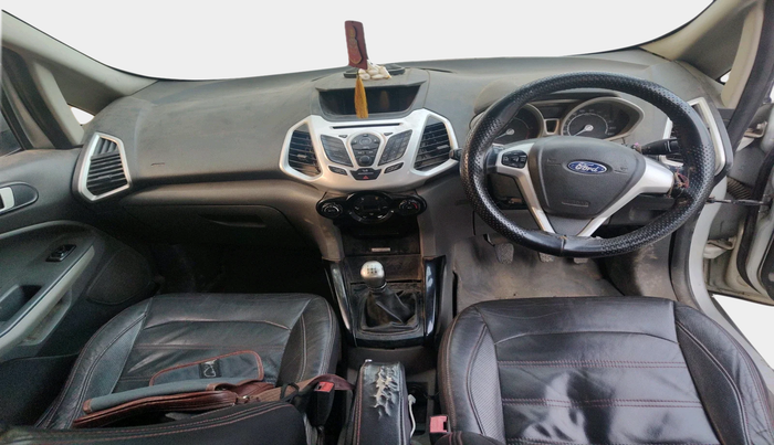 2014 Ford Ecosport TITANIUM 1.5L DIESEL, Diesel, Manual, 1,42,044 km, interior