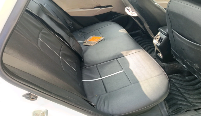 2017 Hyundai Verna 1.6 VTVT SX, Petrol, Manual, 61,862 km, interior