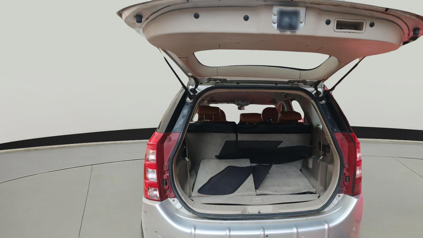 2015 Mahindra XUV500 W6, Diesel, Manual, 96,929 km, exterior