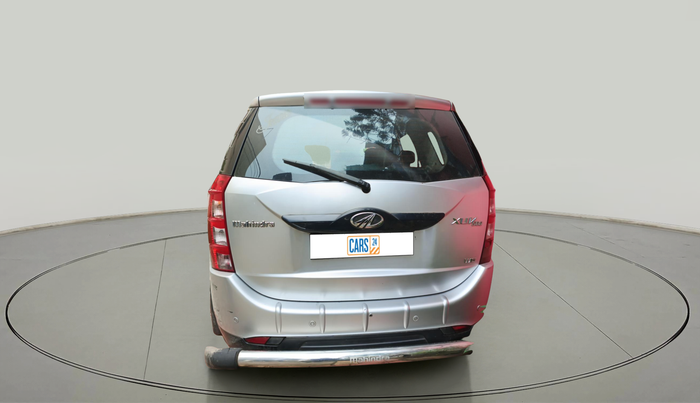 2015 Mahindra XUV500 W6, Diesel, Manual, 96,929 km, exterior