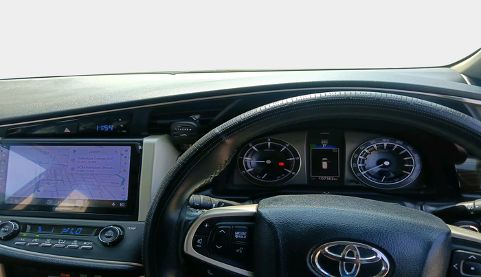 2017 Toyota Innova Crysta 2.8 ZX AT 7 STR, Diesel, Automatic, 1,07,362 km, interior