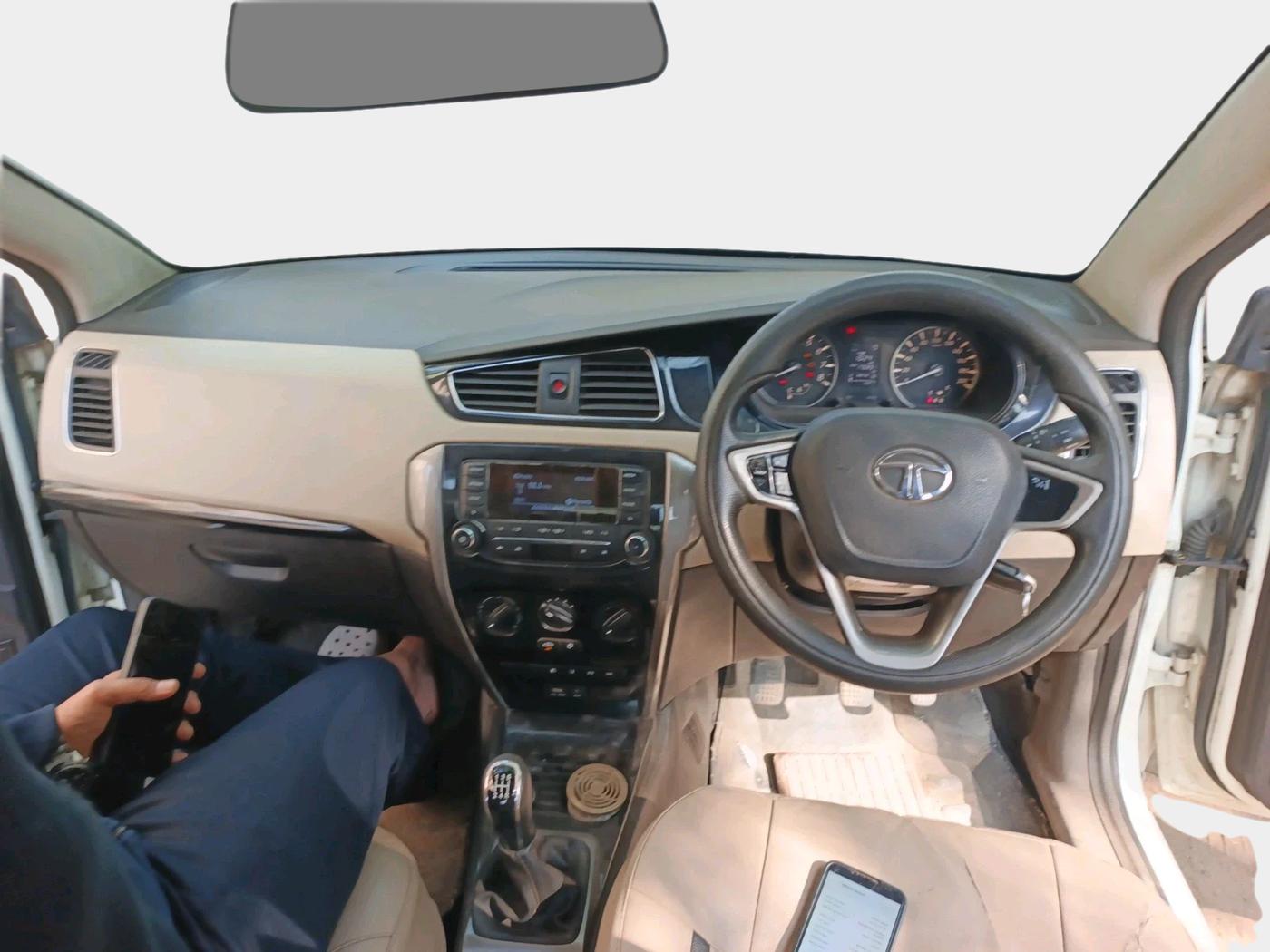 2014 Tata Zest XM PETROL, Petrol, Manual, 1,70,892 km, interior