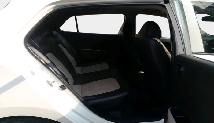 2016 Hyundai Grand i10 MAGNA 1.2 KAPPA VTVT, Petrol, Manual, 38,037 km, interior