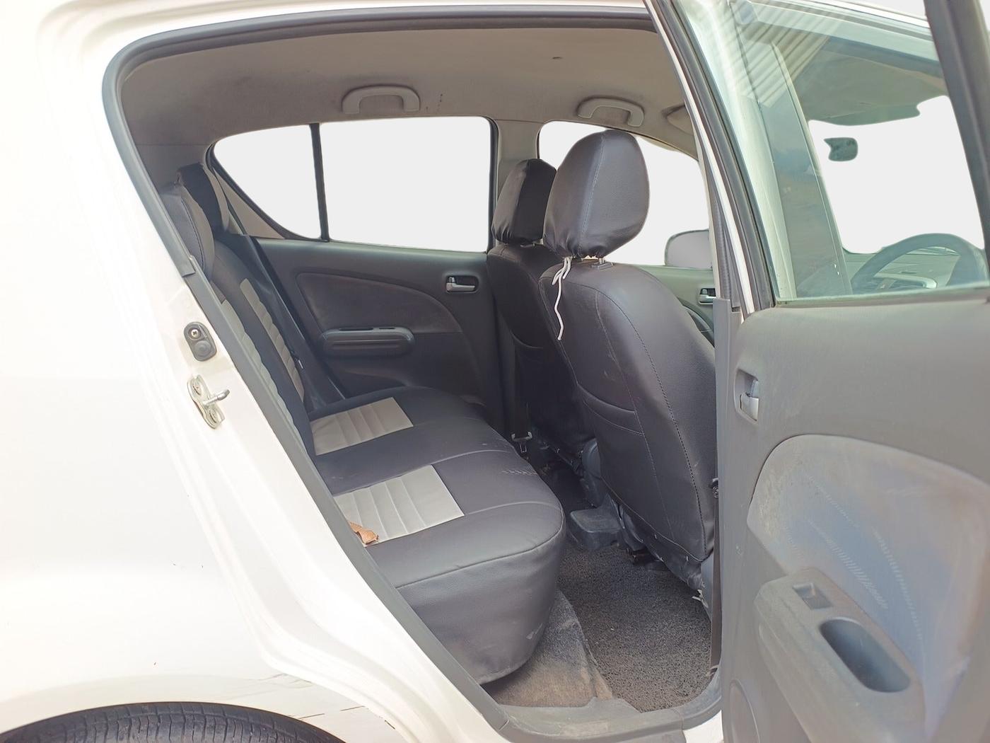 2010 Maruti Ritz VXI, Petrol, Manual, 50,500 km, interior