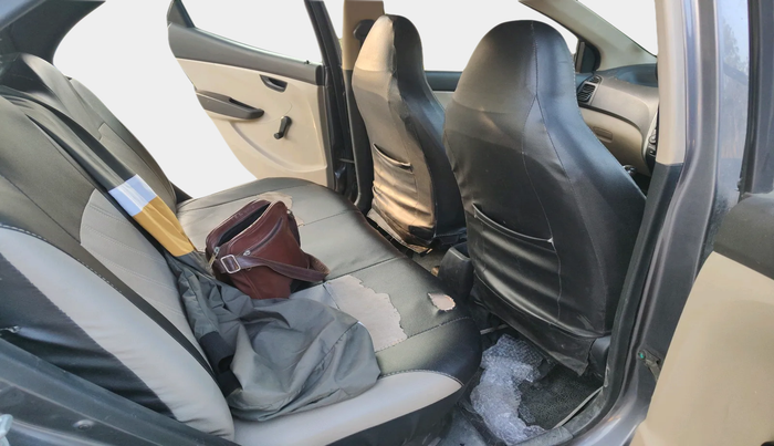 2016 Hyundai Eon ERA +, Petrol, Manual, 1,14,937 km, interior