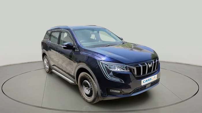 2023 Mahindra XUV700 AX 3 D MT 7 STR, Diesel, Manual, 12,807 km, exterior