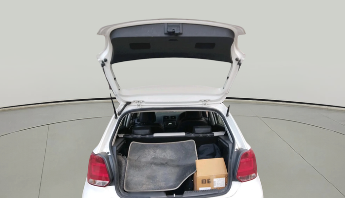 2017 Volkswagen Polo COMFORTLINE 1.2L, Petrol, Manual, 72,591 km, exterior