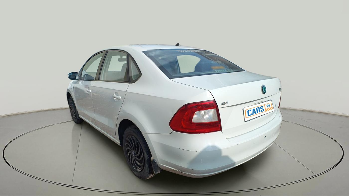 2012 Skoda Rapid AMBITION 1.6 MPI MT, Petrol, Manual, 49,491 km, exterior
