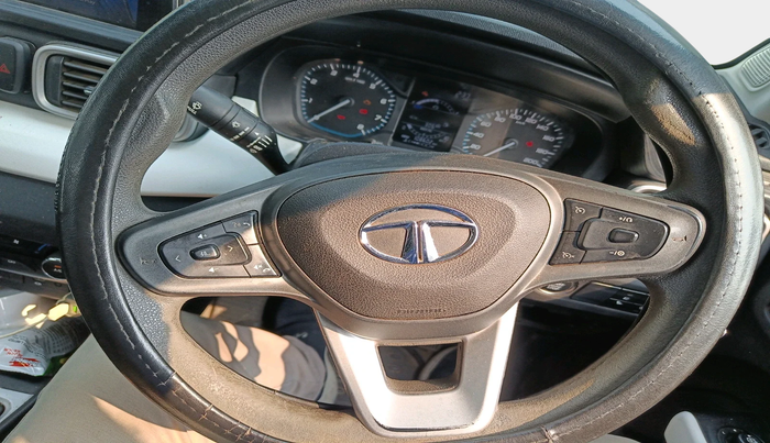 2022 Tata PUNCH ACCOMPLISHED MT, Petrol, Manual, 1,08,602 km, interior