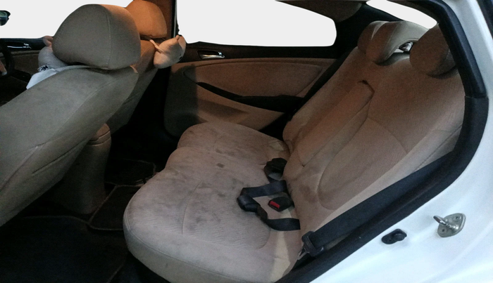 2013 Hyundai Verna FLUIDIC 1.6 CRDI SX, Diesel, Manual, 60,053 km, interior