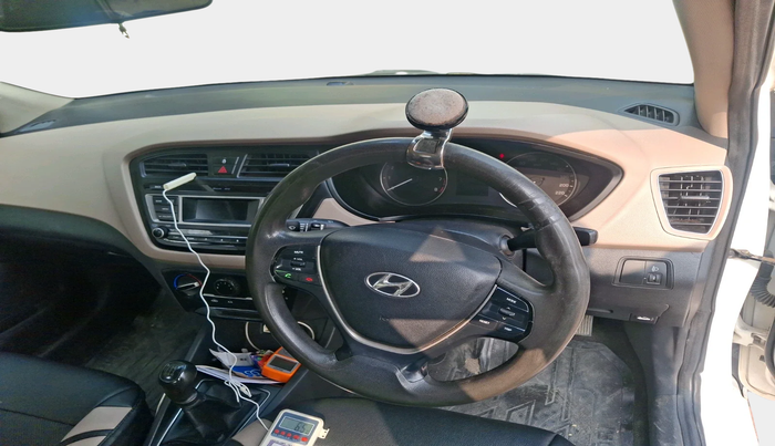 2015 Hyundai Elite i20 MAGNA 1.2, Petrol, Manual, 1,03,356 km, interior