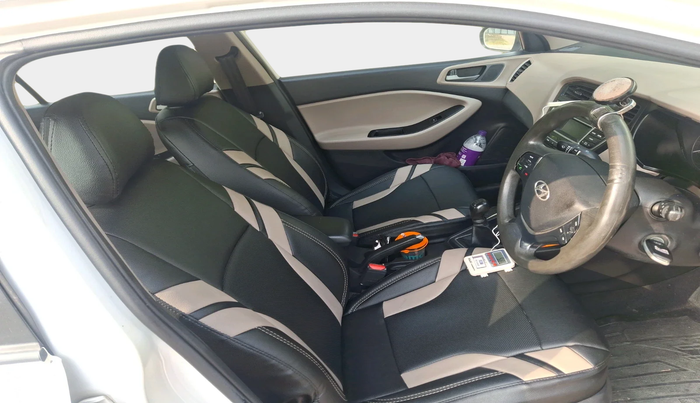 2015 Hyundai Elite i20 MAGNA 1.2, Petrol, Manual, 1,03,356 km, interior