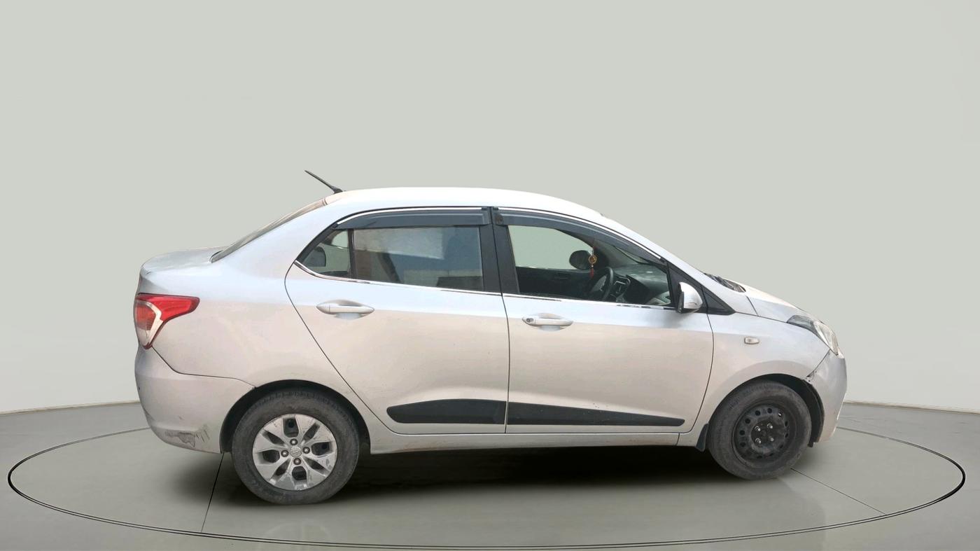 2016 Hyundai Xcent BASE 1.1, Diesel, Manual, 80,139 km, exterior