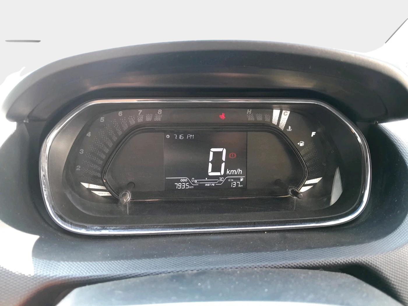 2023 Tata Tiago XT (O) PETROL, Petrol, Manual, 7,935 km, interior